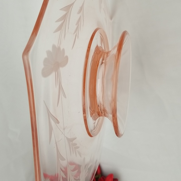 Elegant Depression Era Pink Octogon Low Pedestal Cake Plate - Picture 4 of 16